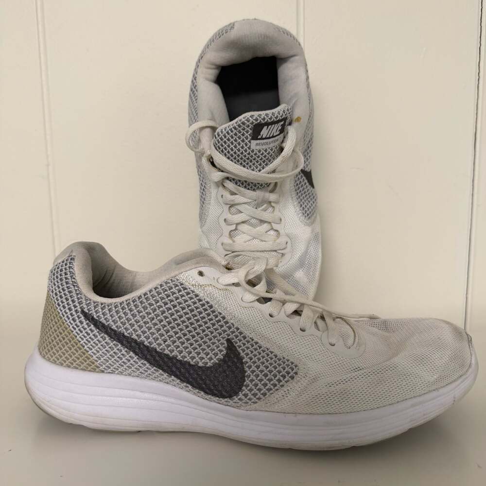 Nike Revolution 3 White and Grey Running Shoes